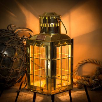 Nauticalia Copper Electric 240v Anchor Lamp 27cm