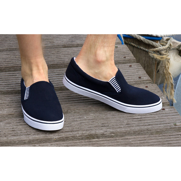 Slip-On Yachtmaster Canvas Shoes at Nauticalia Shop