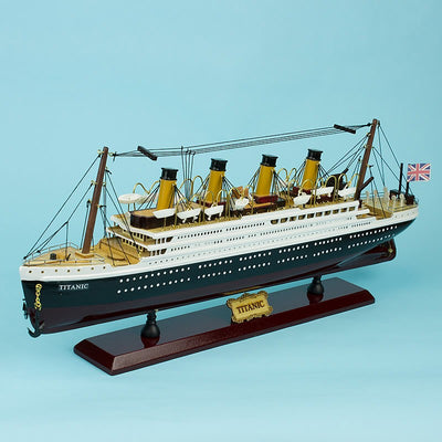 RMS Titanic Model - from Nauticalia
